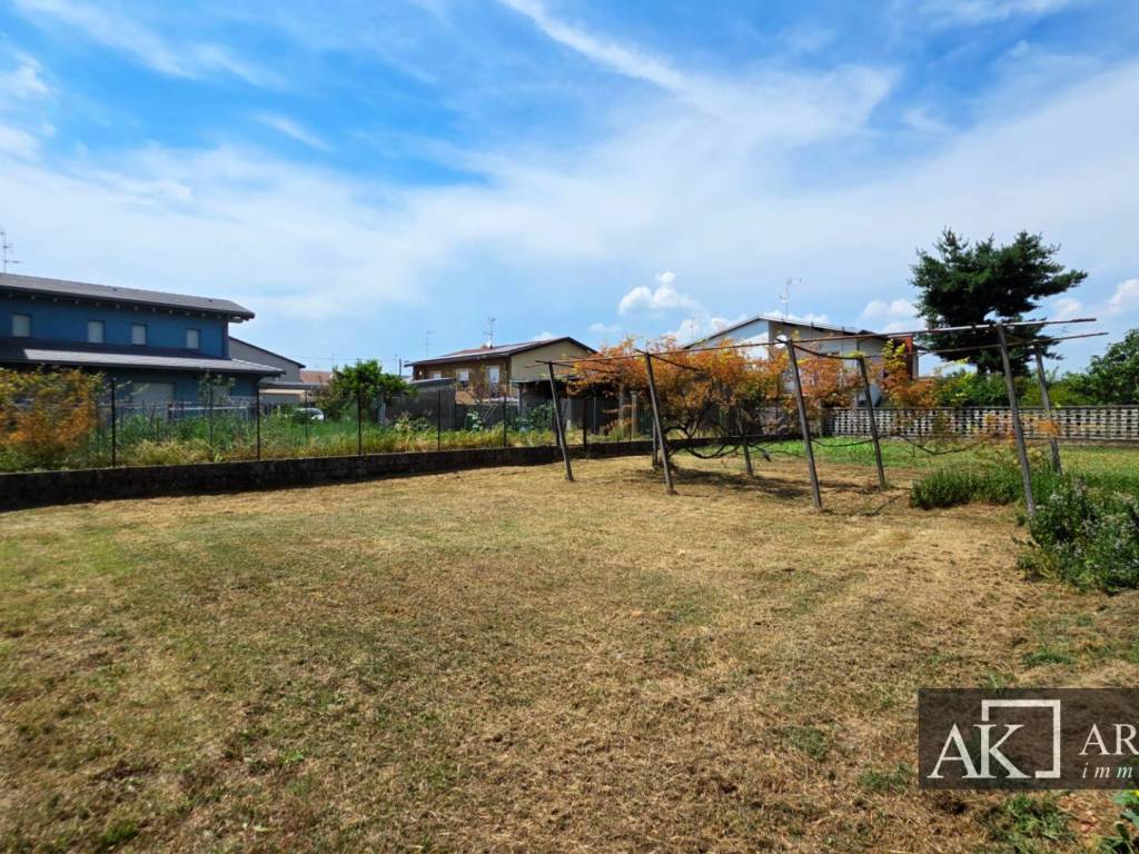 Villa a Cameri in Via Montimperiale, 8 - Foto 5