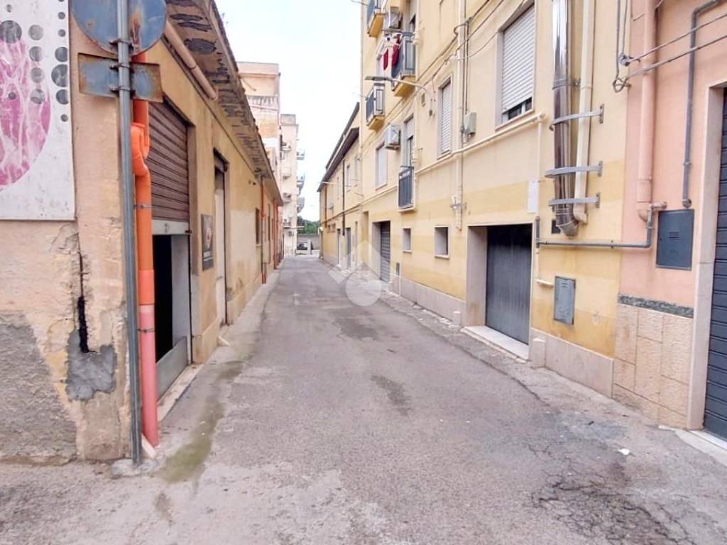 Immobile a Alcamo in VIA GIOVANNI BIAGIO AMICO, 7 - Foto 2
