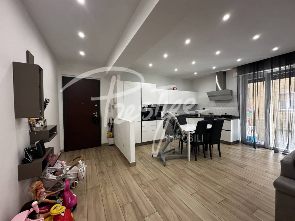 Appartamento a La spezia in Via Gio Batta Valle, 41 - Foto 2