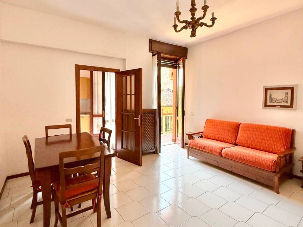 Appartamento a Verona in Via Dietro Filippini, 19 - Foto 3