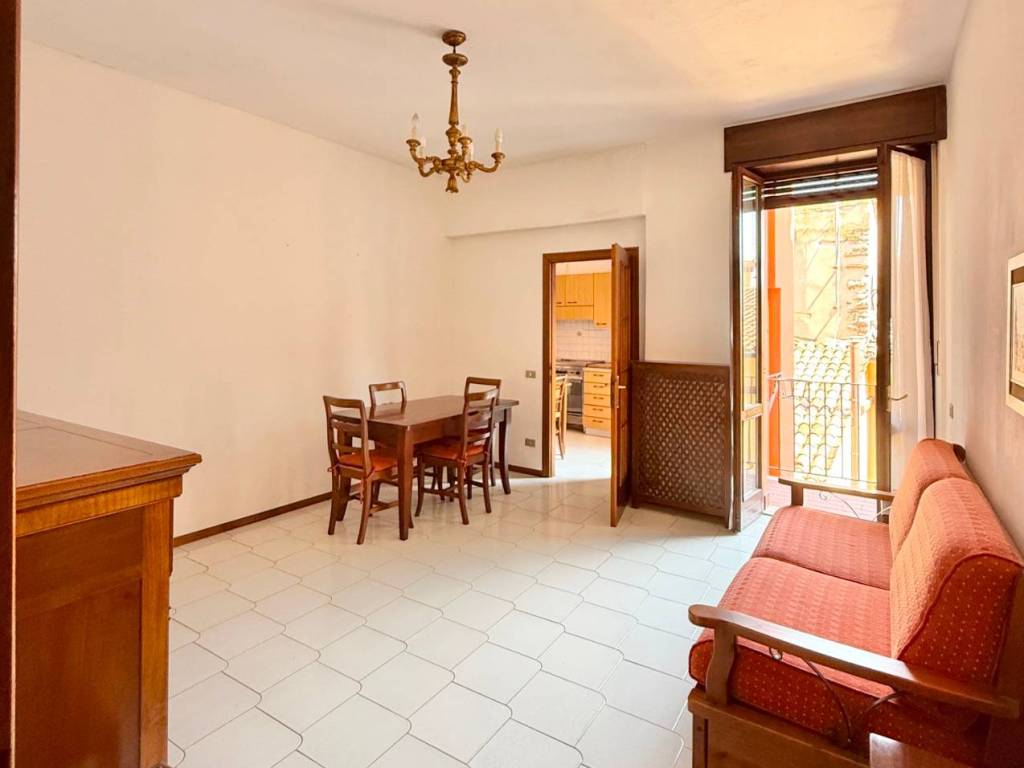 Appartamento a Verona in Via Dietro Filippini, 19 - Foto 4