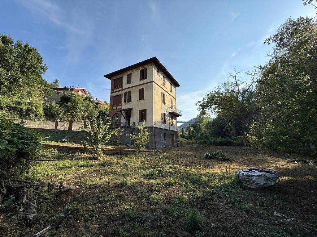 Casa indipendente a Millesimo in Via Guglielmo Marconi - Foto 3