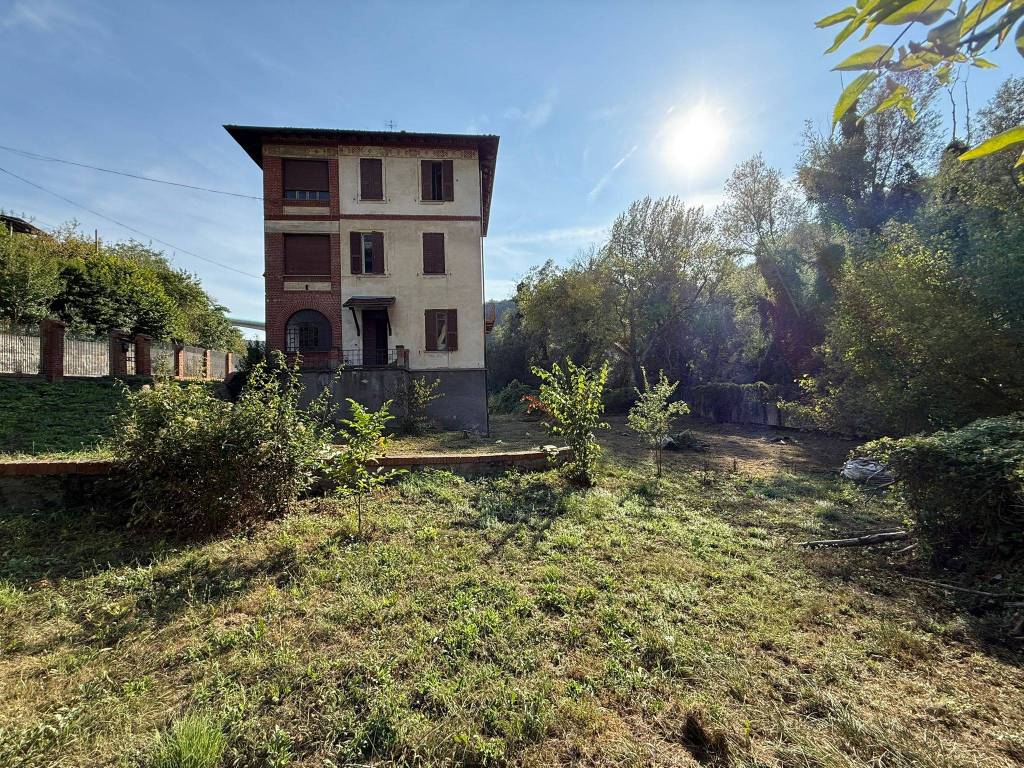 Casa indipendente a Millesimo in Via Guglielmo Marconi - Foto 4
