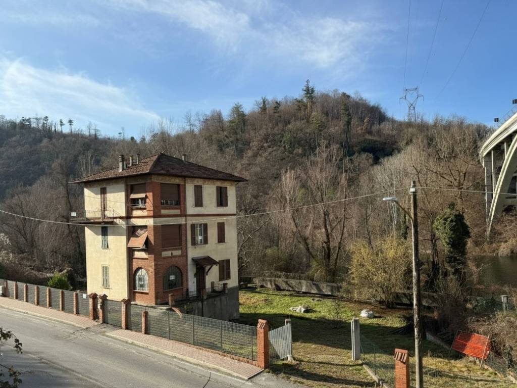Casa indipendente a Millesimo in Via Guglielmo Marconi - Foto 5