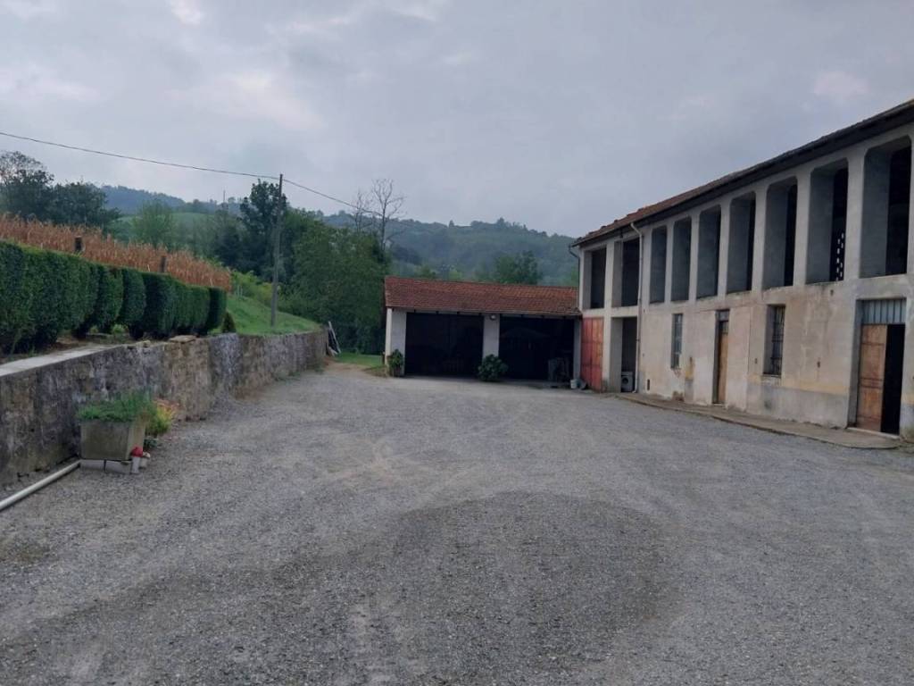 Rustico / casale a San giorgio scarampi in Regione San Eusebio 2 - Foto 4