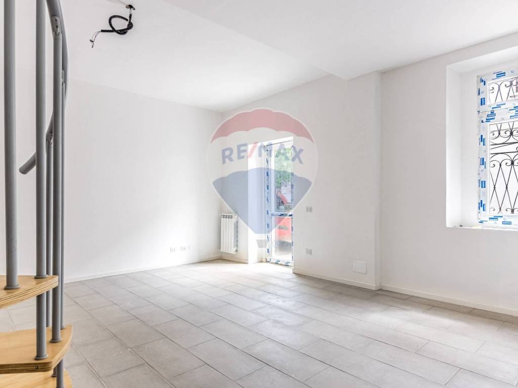 Appartamento a Gorla minore in via Volta, 40 - Foto 4