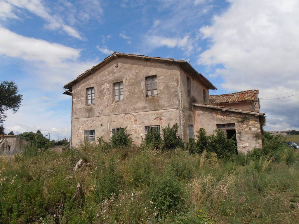 Rustico / casale a Assisi in Via Cesare Guasti, 1 - Foto 4