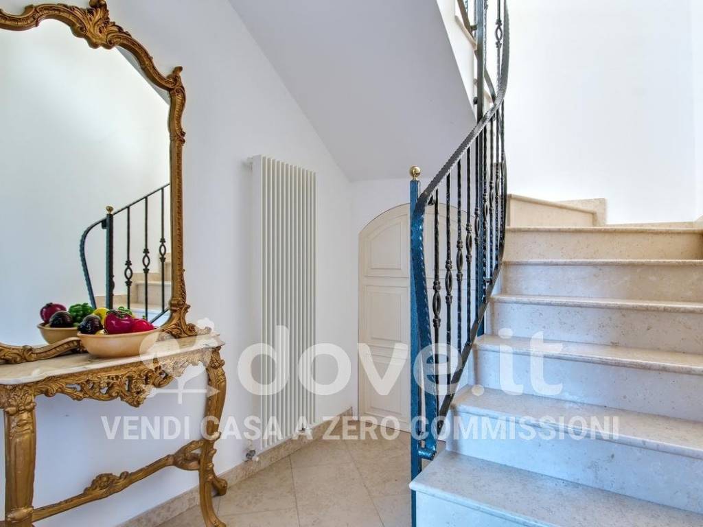Appartamento a Casnigo in Piazza San Giovanni Battista, 13 - Foto 2