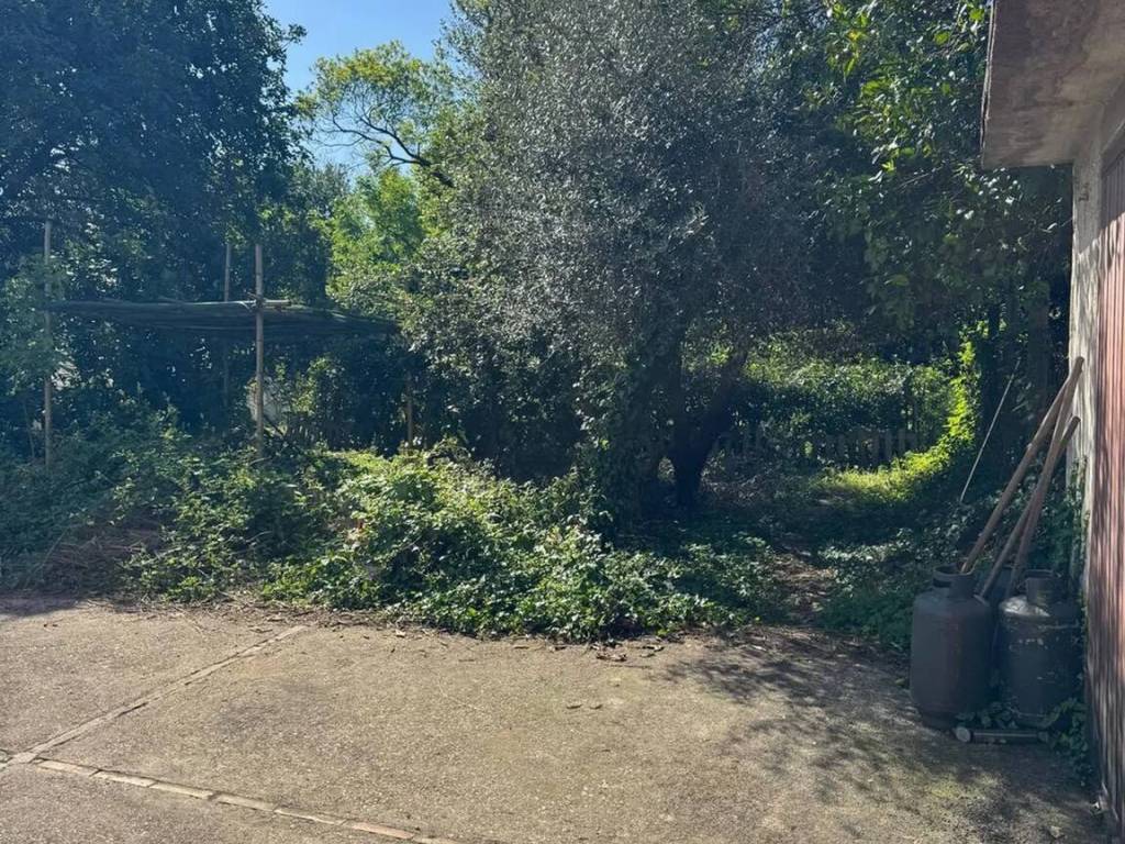 Villa a Amorosi in Via Telese - Foto 5