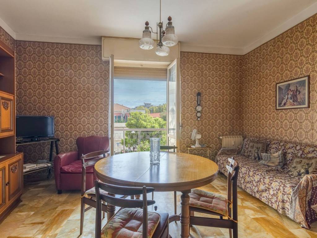 Appartamento a Albenga in Via Antonio Pacinotti - Foto 5