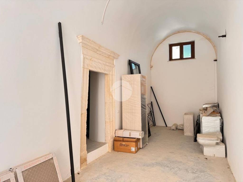 Appartamento a L'aquila in DEPOSITO VIA DEL GRIFO, 1 - Foto 3