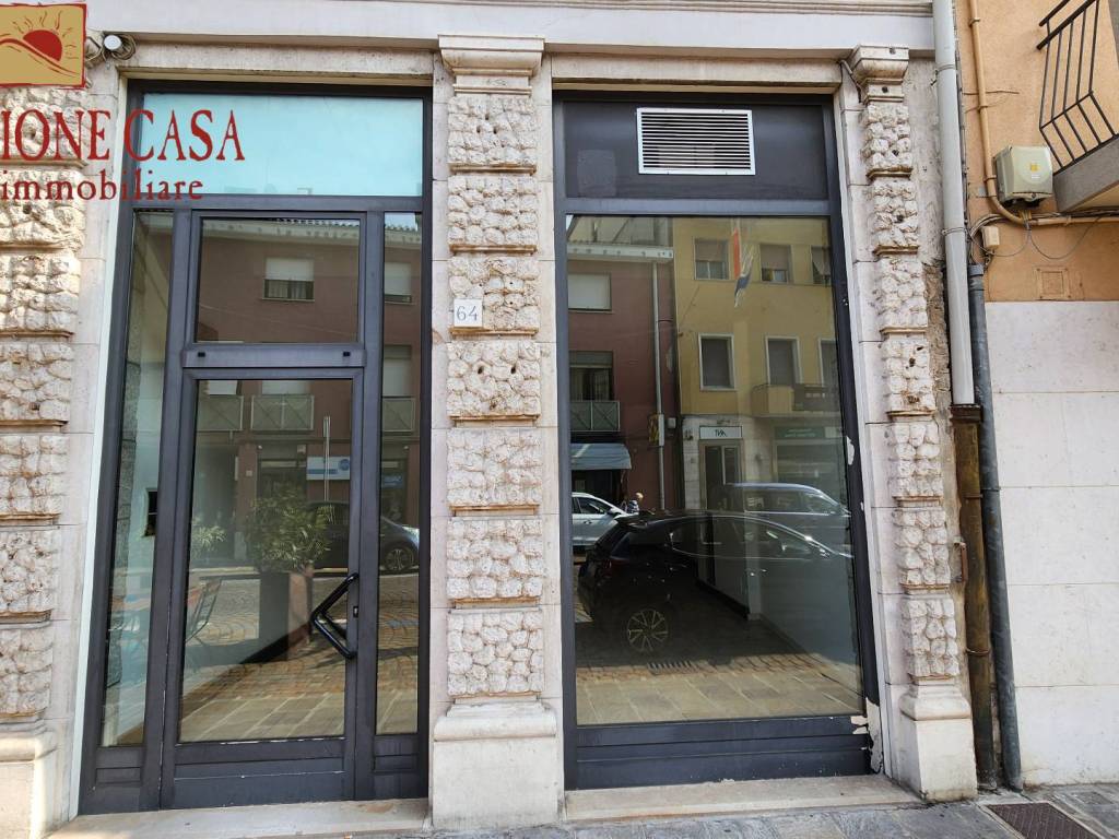 Immobile a Monfalcone in corso del popolo, 64 - Foto 2