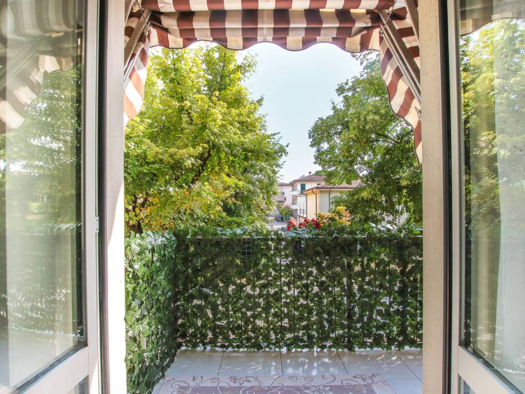 Appartamento a Verona in Viale del Brennero, 26 - Foto 5