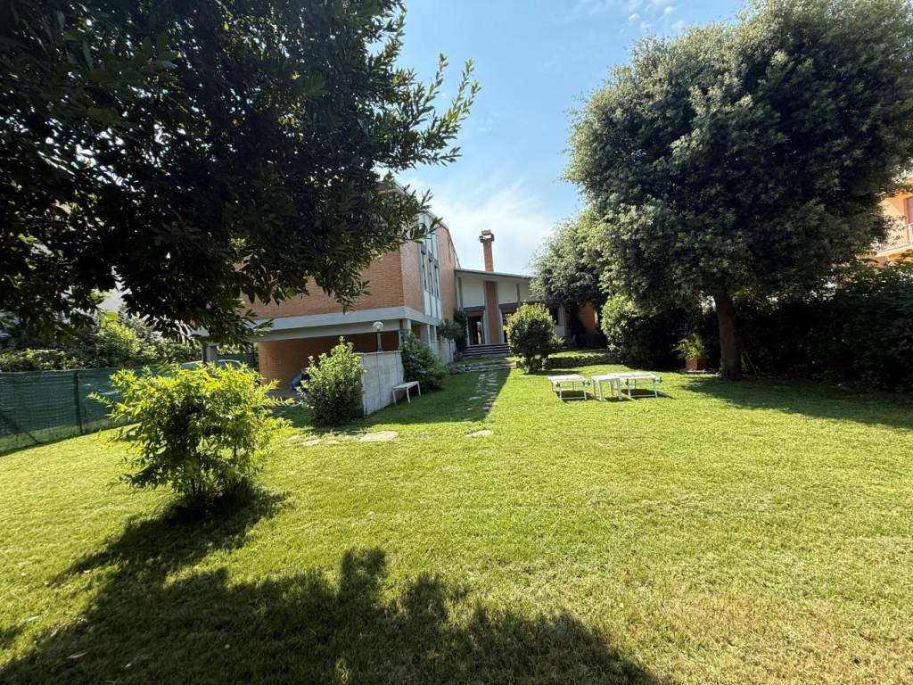 Villa a Potenza picena in Via Cristoforo Colombo, 28 - Foto 5