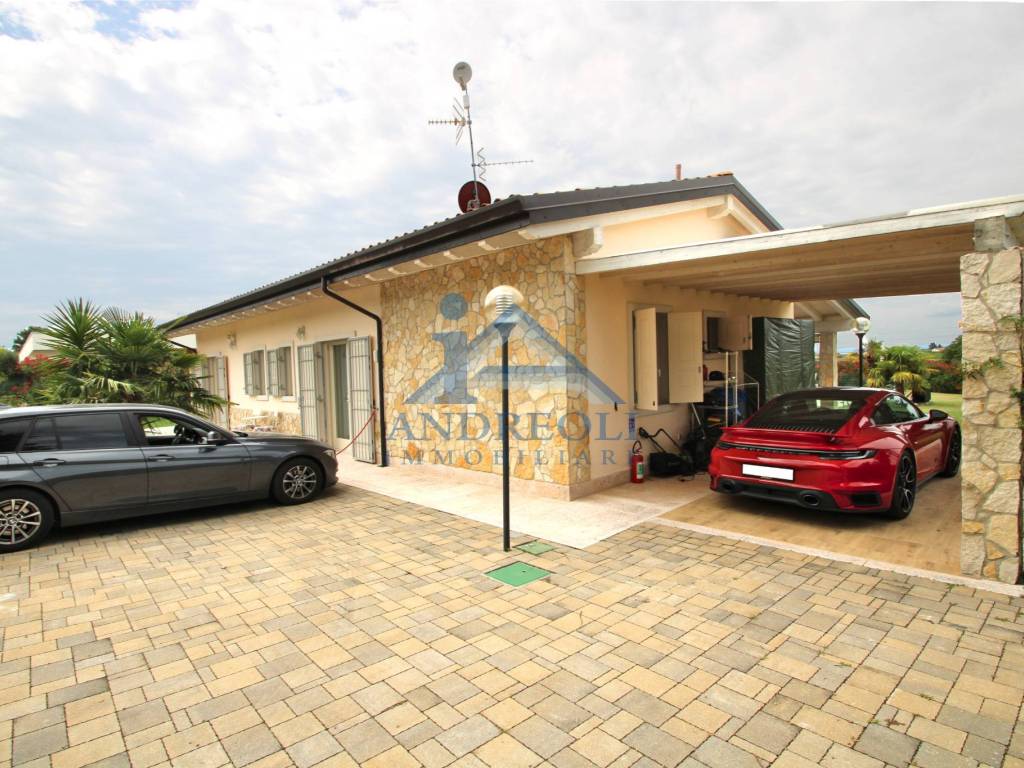 Villa a Bardolino in Strada Campazzi - Foto 4