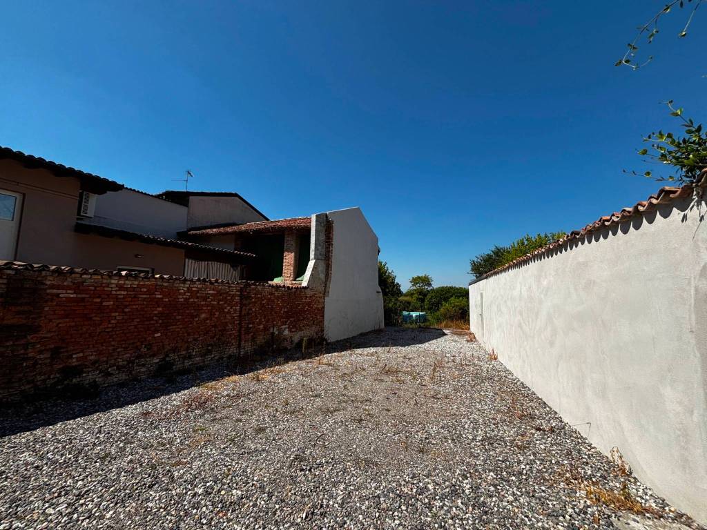 Casa indipendente a Gambara in Via Giuseppe Garibaldi - Foto 2