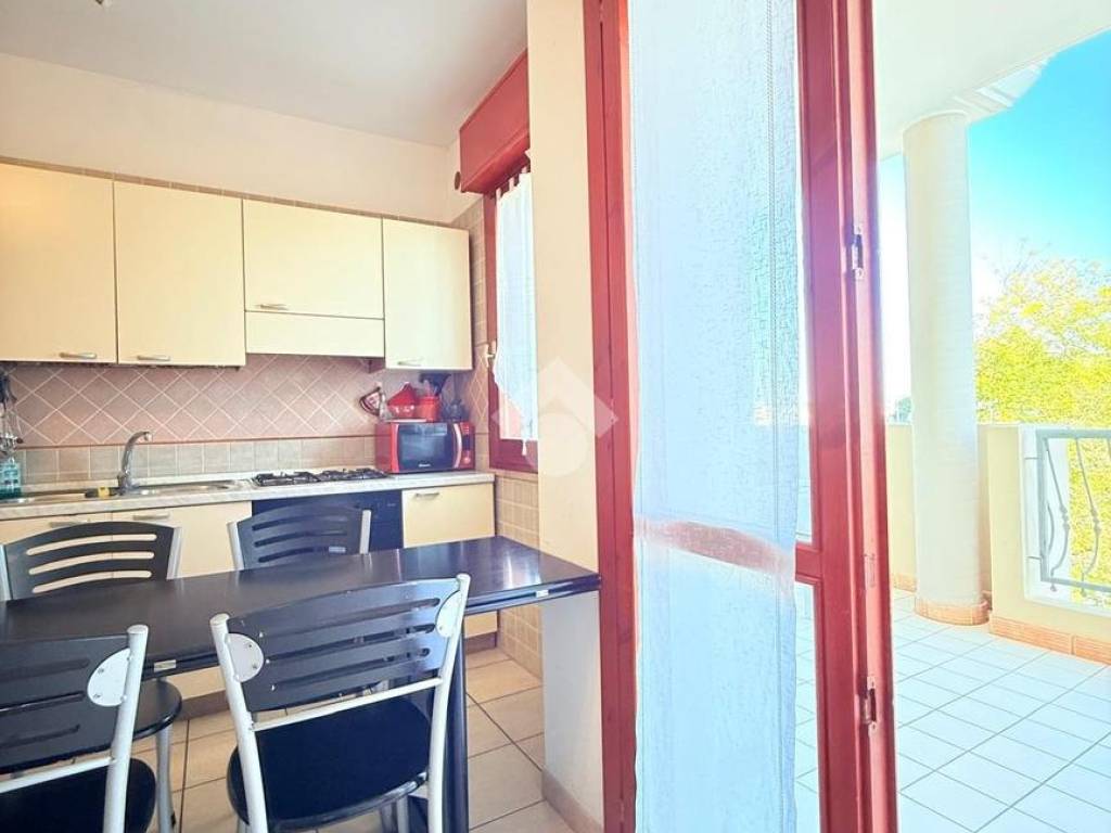 Appartamento a Quartu sant'elena in Via Italia, 20 - Foto 2