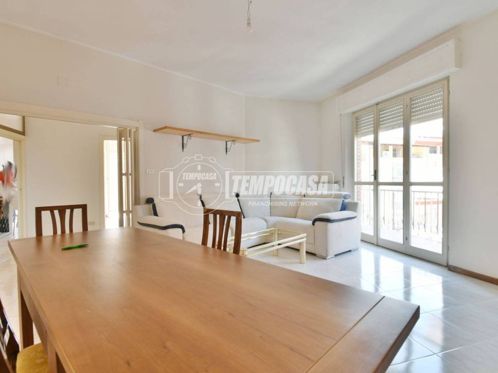Appartamento a Ascoli piceno in Via Bengasi 4 - Foto 2