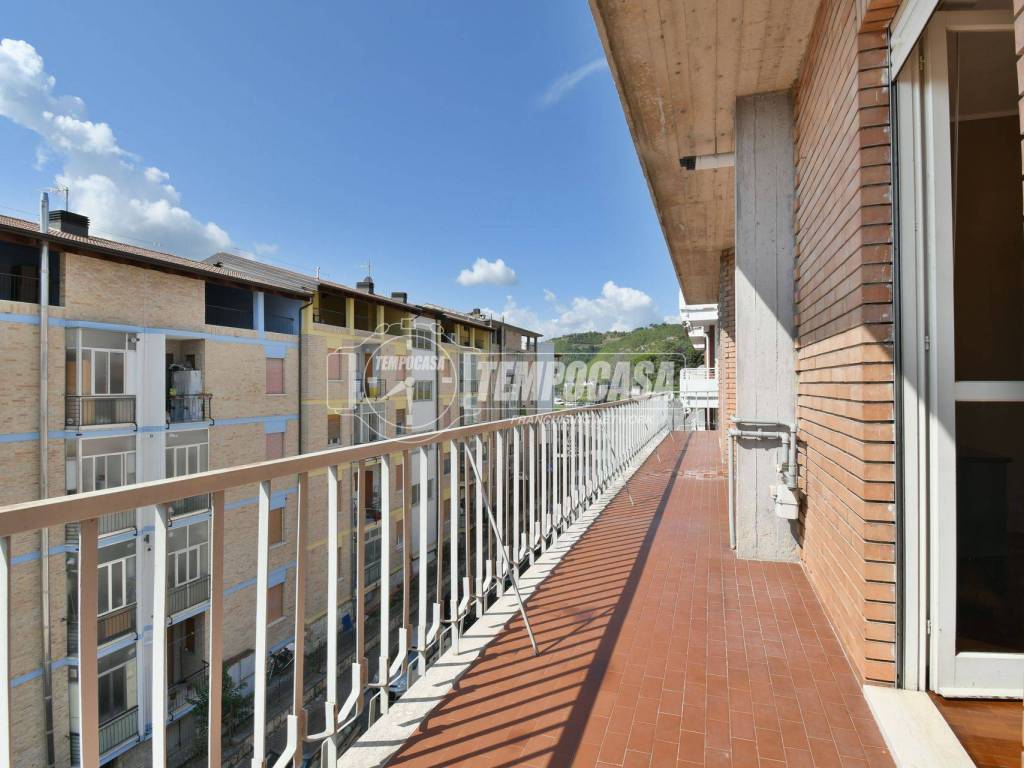 Appartamento a Ascoli piceno in Via Bengasi 4 - Foto 3