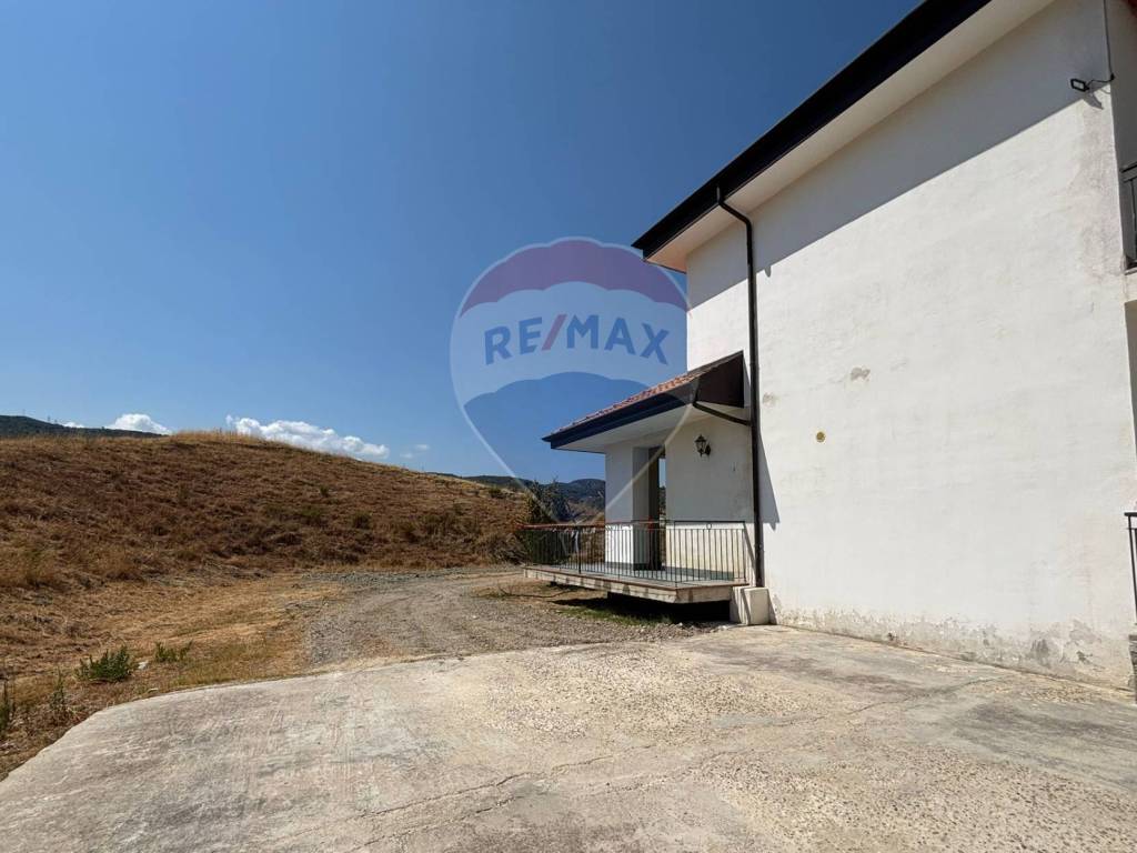 Casa indipendente a Corigliano-rossano in via cannata - Foto 5