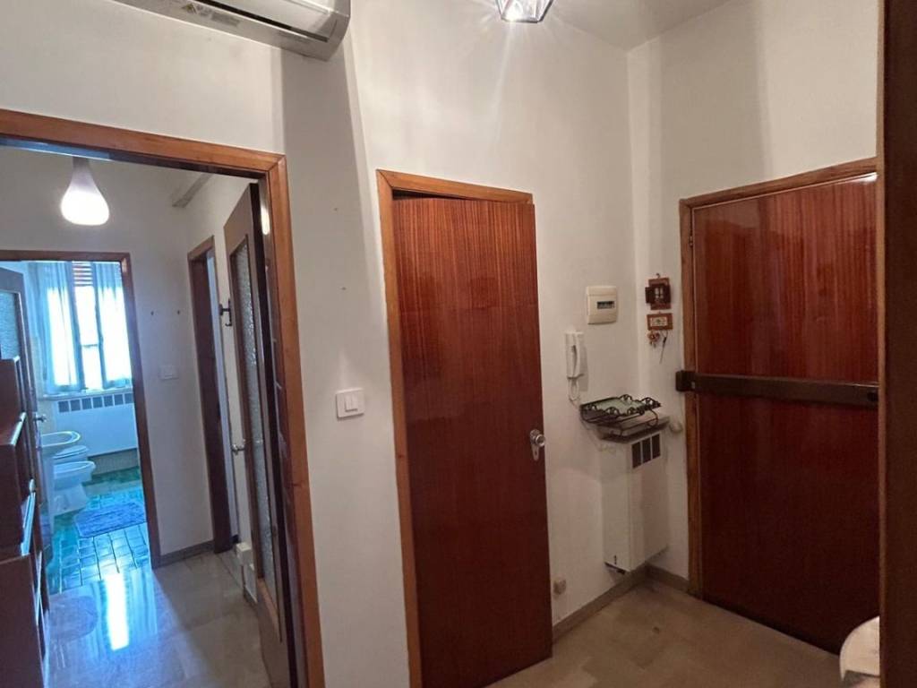 Appartamento a Ferrara in Via Luigi Borsari, 51 - Foto 4