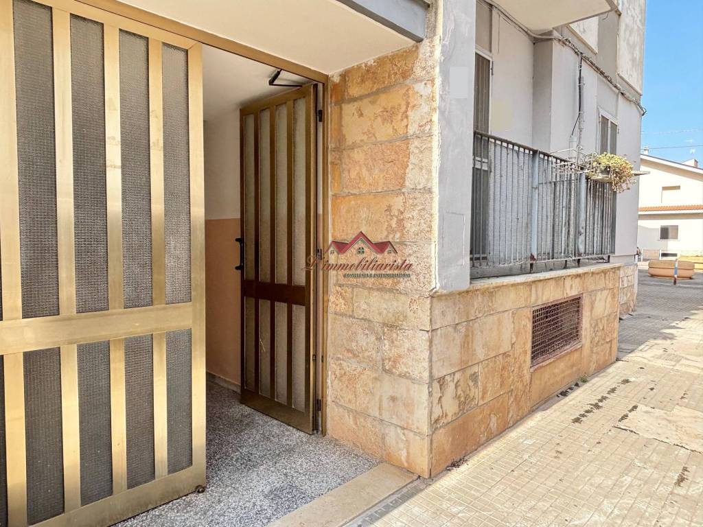 Appartamento a Sannicandro di bari in Via Saverio Balenzano - Foto 3