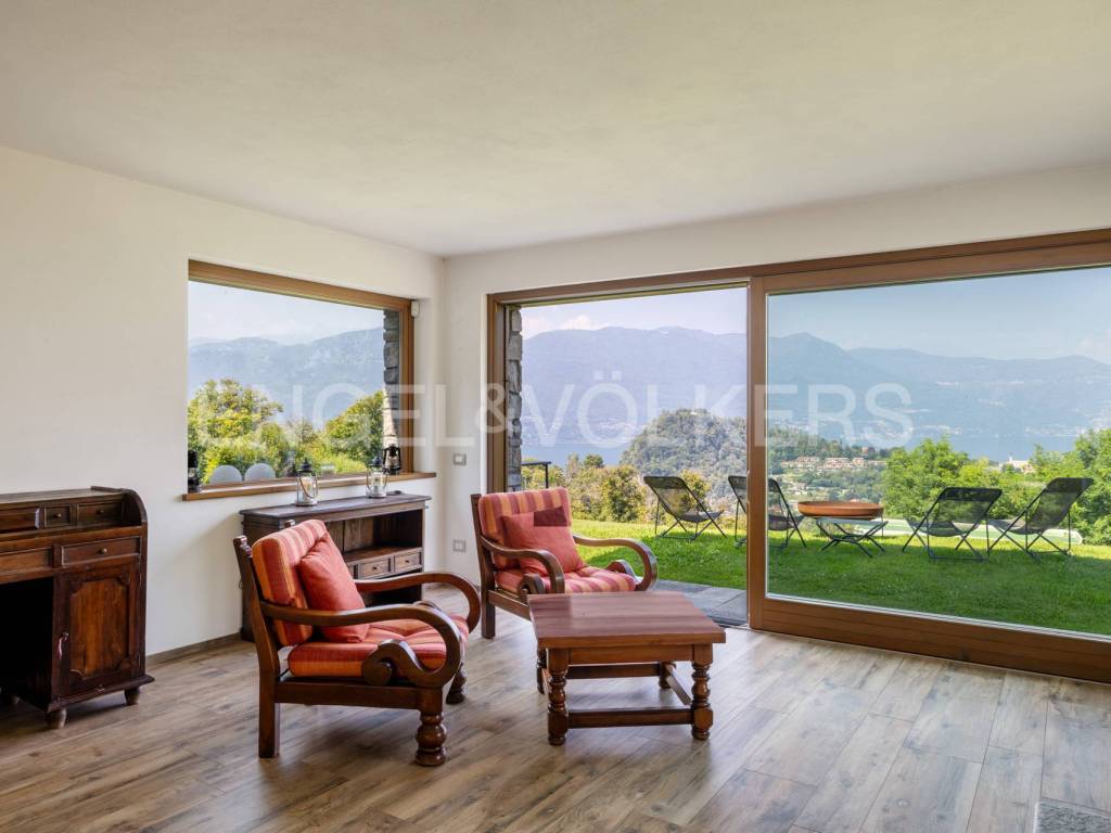 Villa a Castelveccana in Località Pira Pianeggi - Foto 3