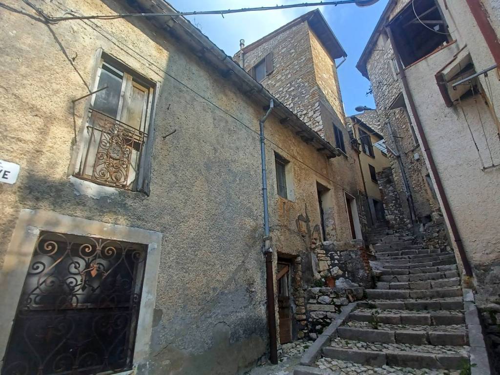 Appartamento a Maenza in Via Piave - Foto 2