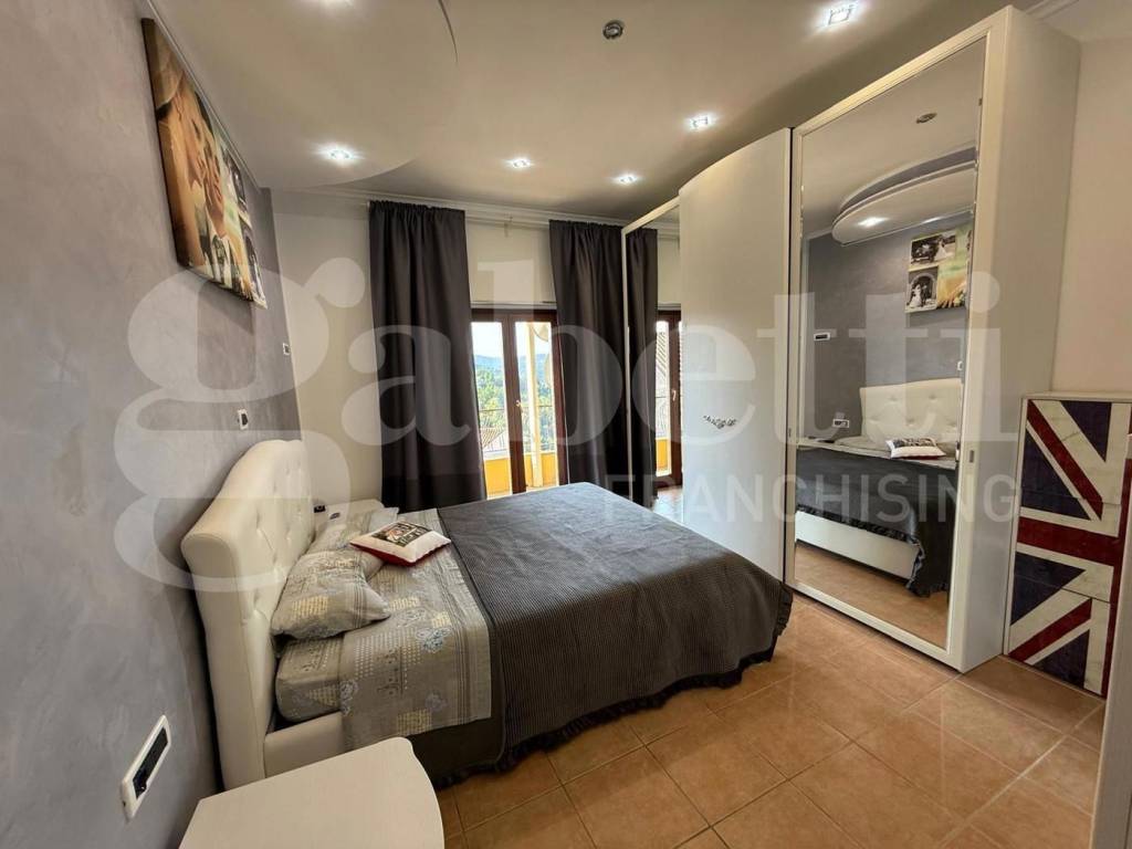 Casa indipendente a Fiamignano in via sabotino, 2 - Foto 3