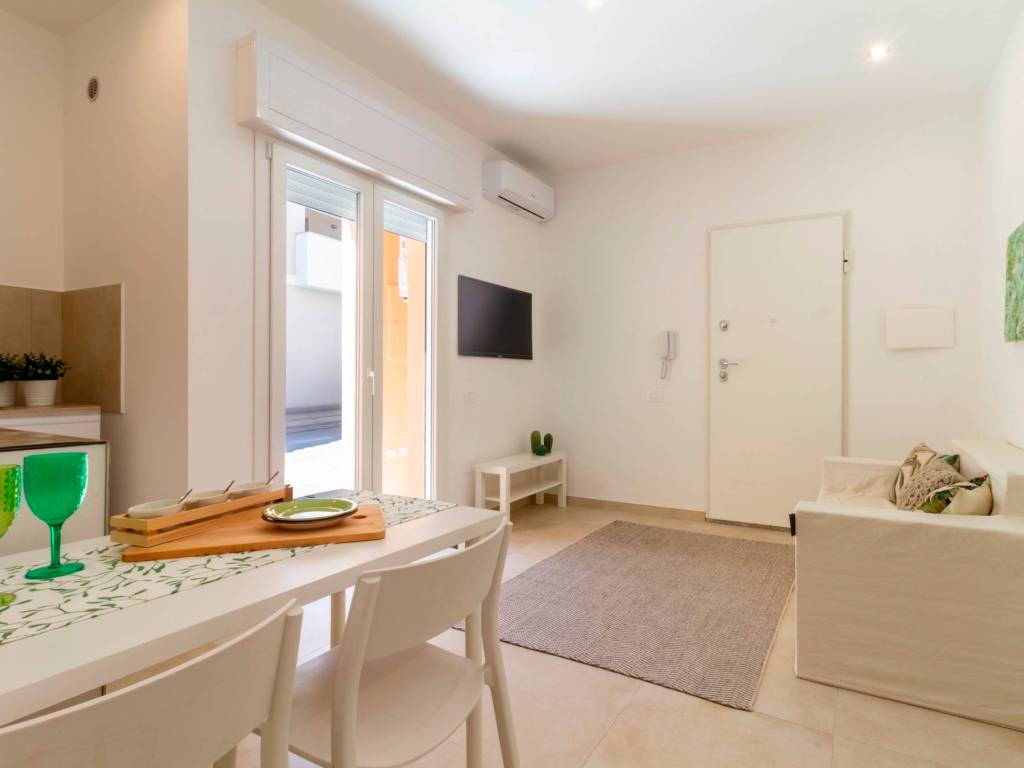 Appartamento a Cagliari in Via Colomba Antonietti, 25 - Foto 4