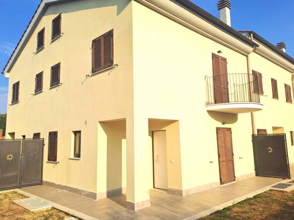 Palazzo / stabile a Amelia in Strada del Fondo - Foto 3