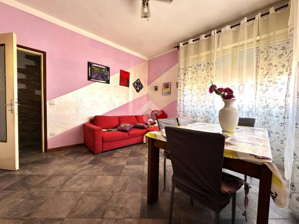 Appartamento a Pandino in Via Giovanni Pascoli, 4 - Foto 3