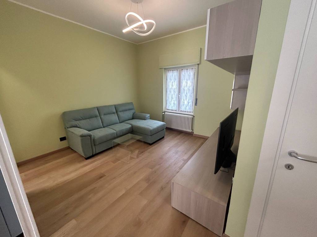 Appartamento a Como in Via Bellinzona, 85 - Foto 2