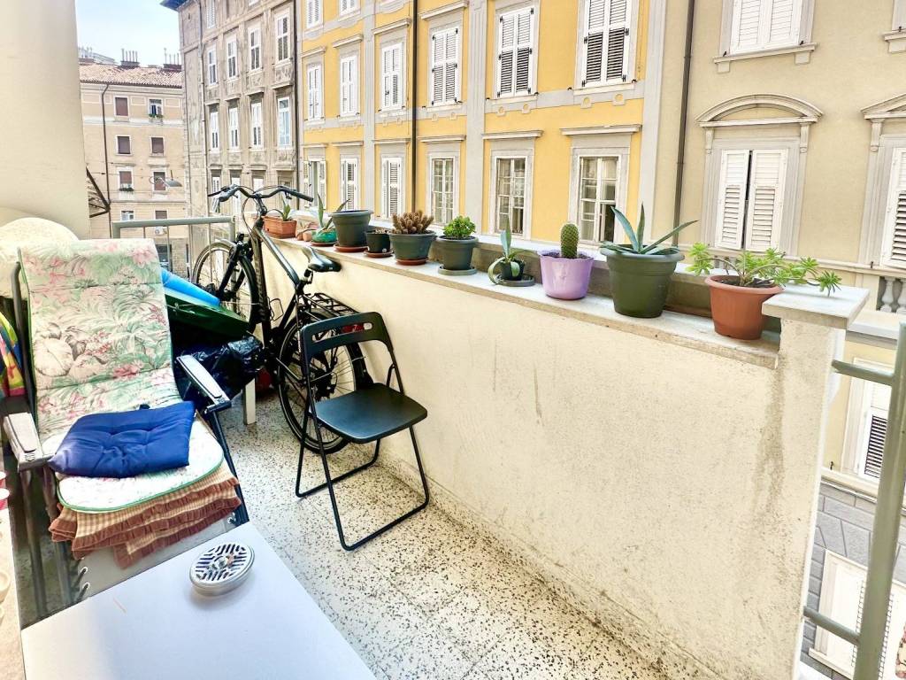 Palazzo / stabile a Trieste in Via Tommaso Luciani, 20 - Foto 5