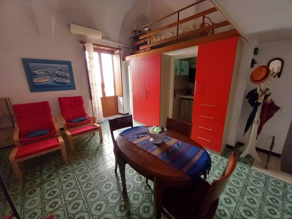 Appartamento a Gaeta in Via dell'Indipendenza Vico 7 - Foto 2