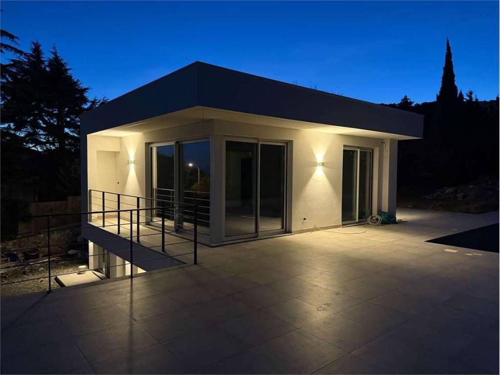 Villa a Varazze in via s.giovanni, 13 - Foto 2
