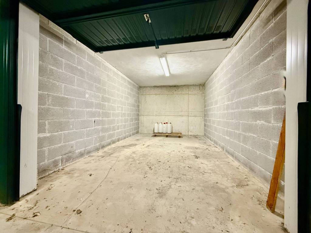 Box / garage a Imperia in Via Littardi, 9 - Foto 3