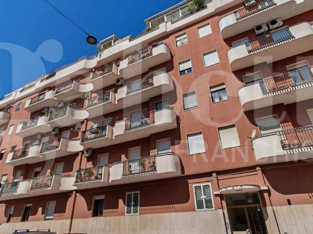 Appartamento a Trani in Via Ugo La Malfa - Foto 2