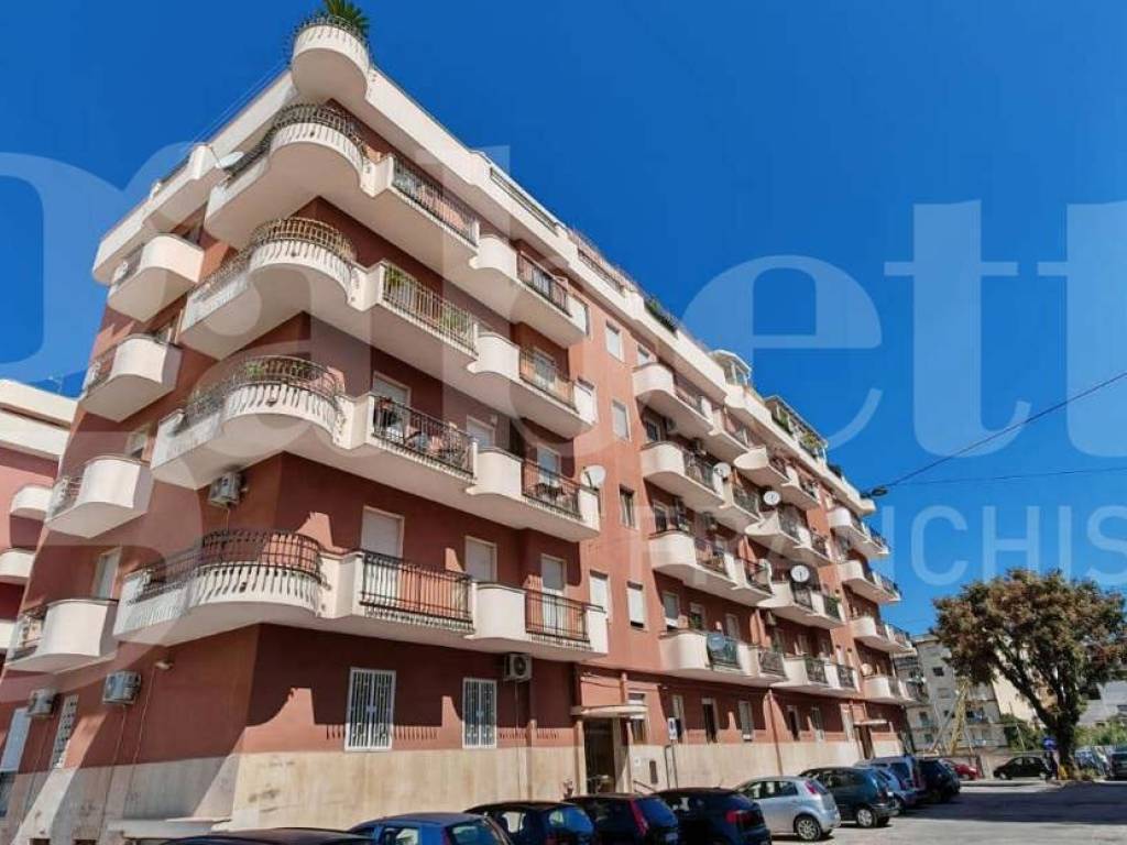 Appartamento a Trani in Via Ugo La Malfa - Foto 3