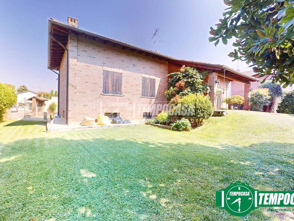 Villa a Alessandria in Via Camillo Giacchero 8/B - Foto 2