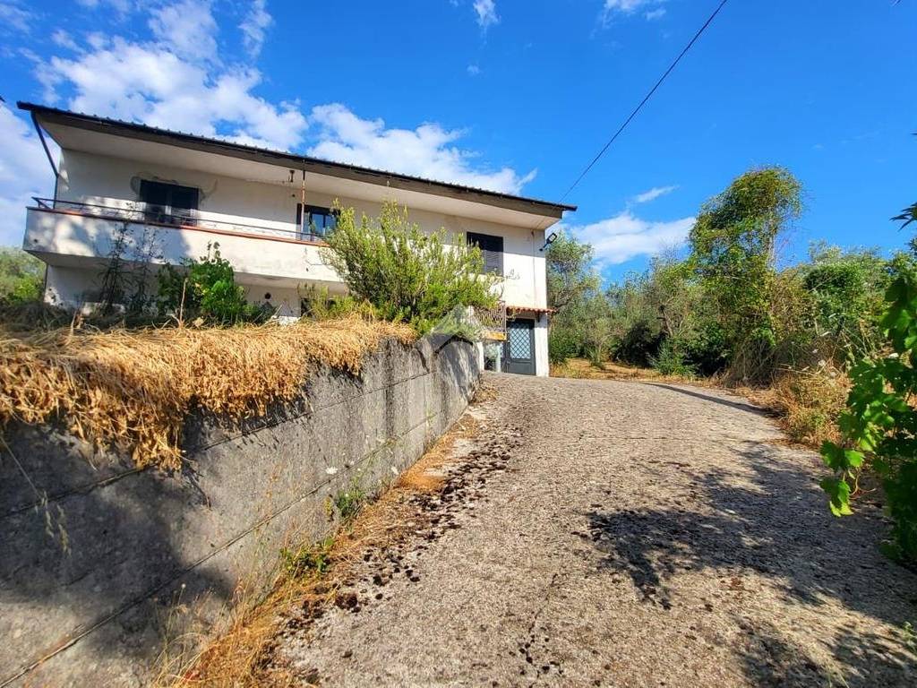 Casa indipendente a Pannarano in Via selvetelle pezze contrada pagnozzi, 100 - Foto 4