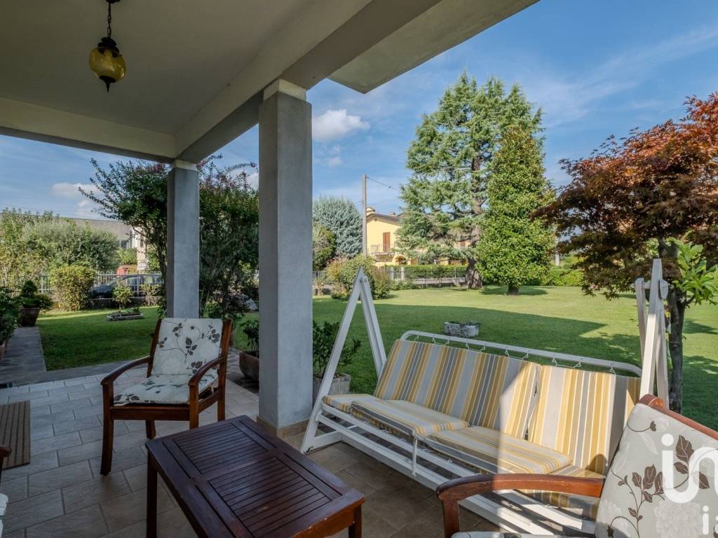 Villa a Castiglione delle stiviere in Via Lonato, 127 - Foto 4