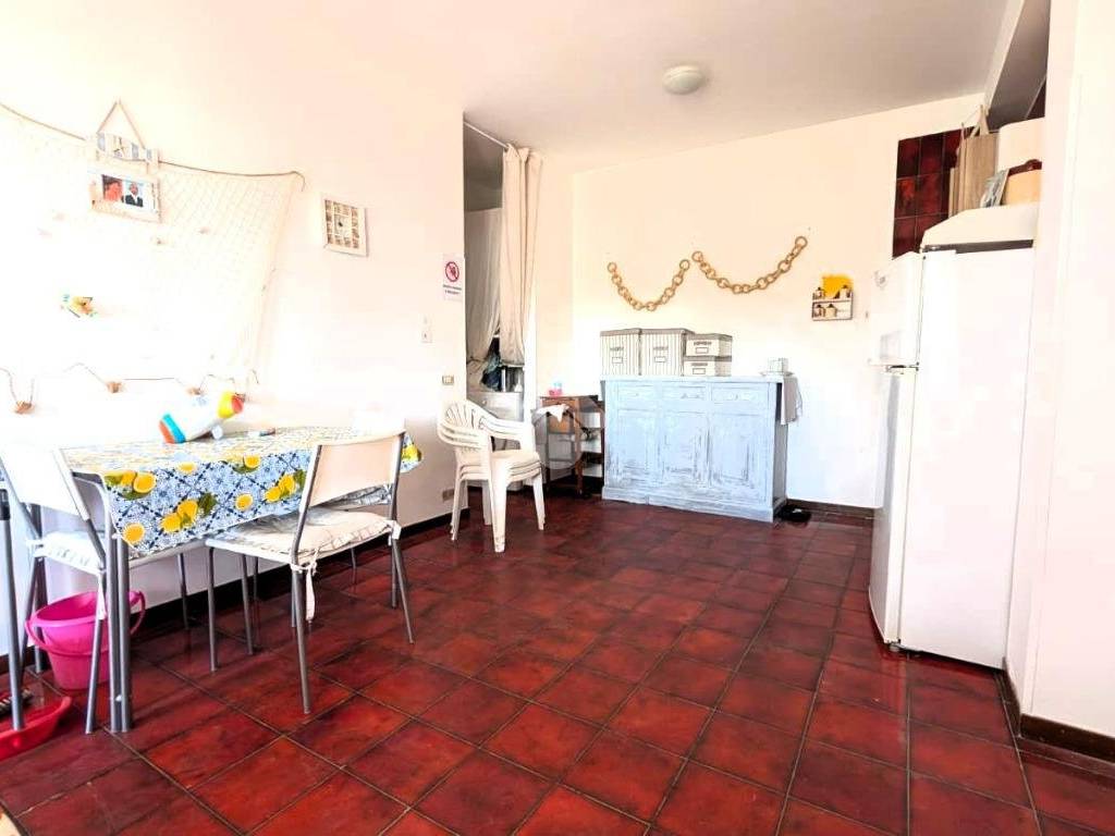 Appartamento a Margherita di savoia in Via Rocco Scotellaro, 3 - Foto 5