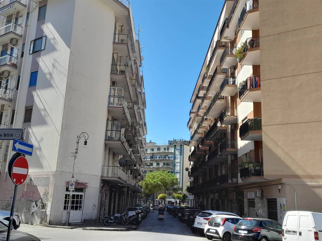 Appartamento a Salerno in via Sichelmanno, 22 - Foto 2