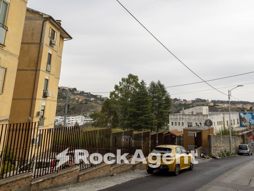Appartamento a Catanzaro in Via Domenico Marincola Pistoia, 283 - Foto 4