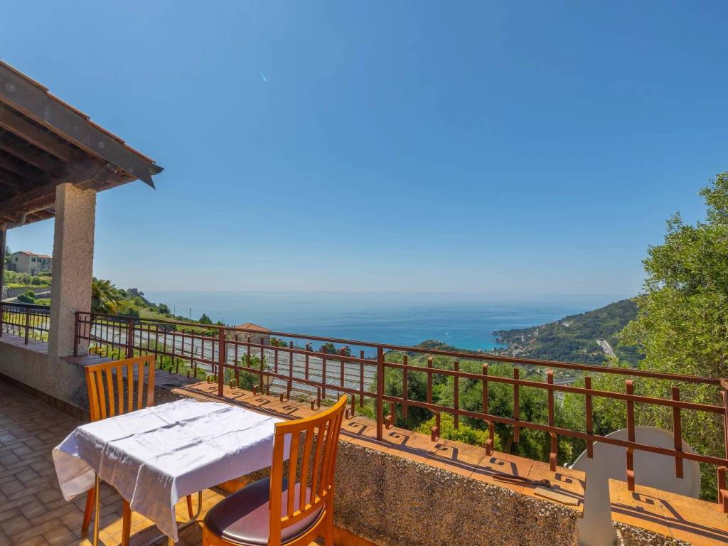 Casa indipendente a Ventimiglia - Foto 3