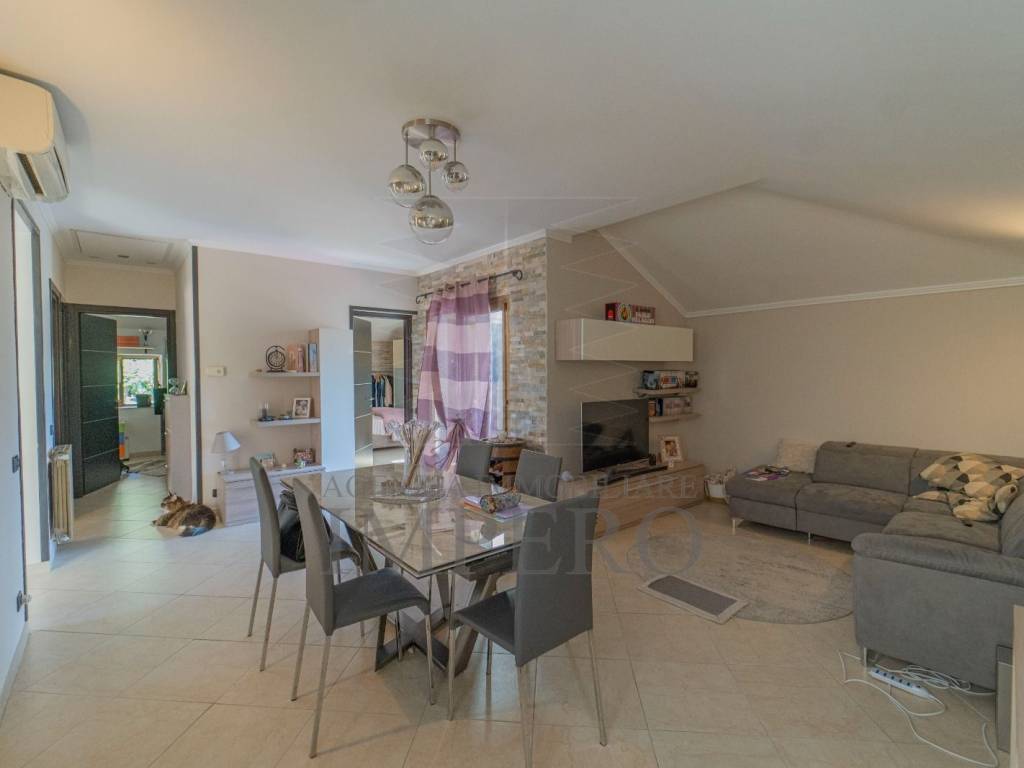 Appartamento a Ventimiglia in Piazza San Bartolomeo , 3 - Foto 3