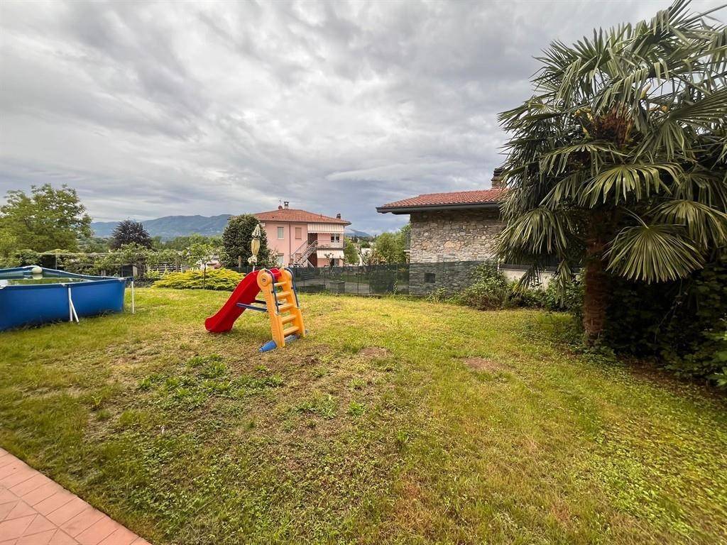 Appartamento a Azzate in Via XXV Aprile - Foto 2