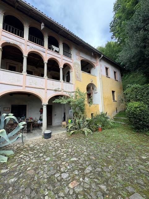 Appartamento a Borgosesia in Regione Albergate - Foto 2