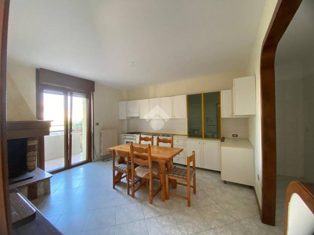 Casa indipendente a Alliste in Via dei Peri, 72 - Foto 3